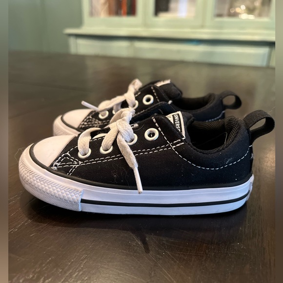 Black Converse All Star Toddler Size 6 - Picture 3 of 6